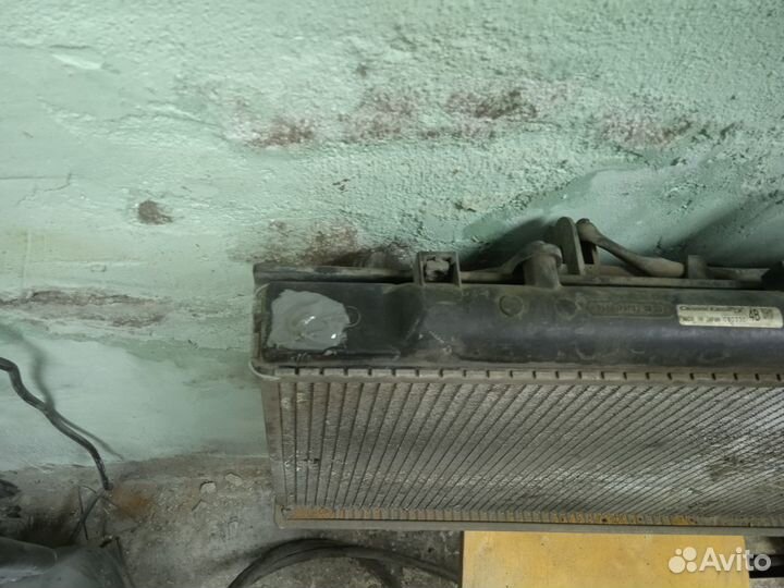 Радиатор Митсубиси Лансер 9