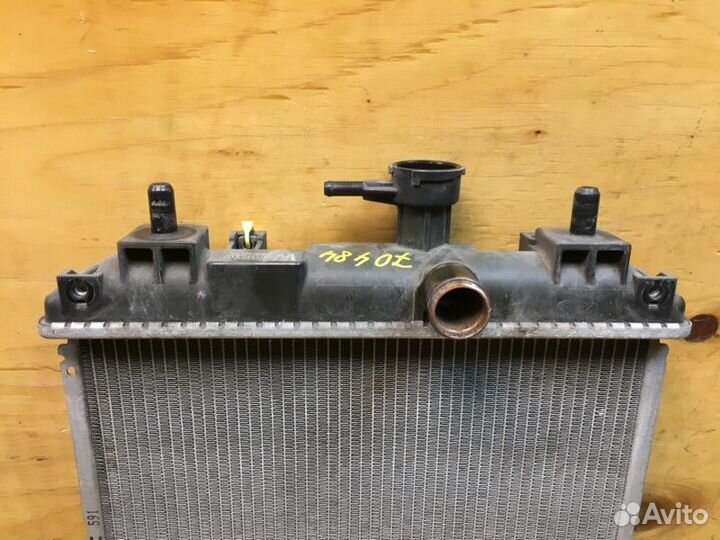 Радиатор двигателя Toyota Bb QNC21 3szfe 2006