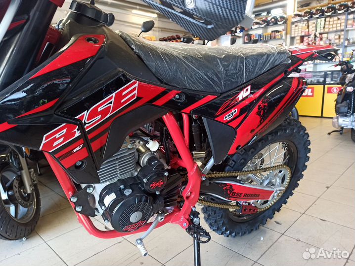 Кроссовый мотоцикл BSE Z10 Red Black