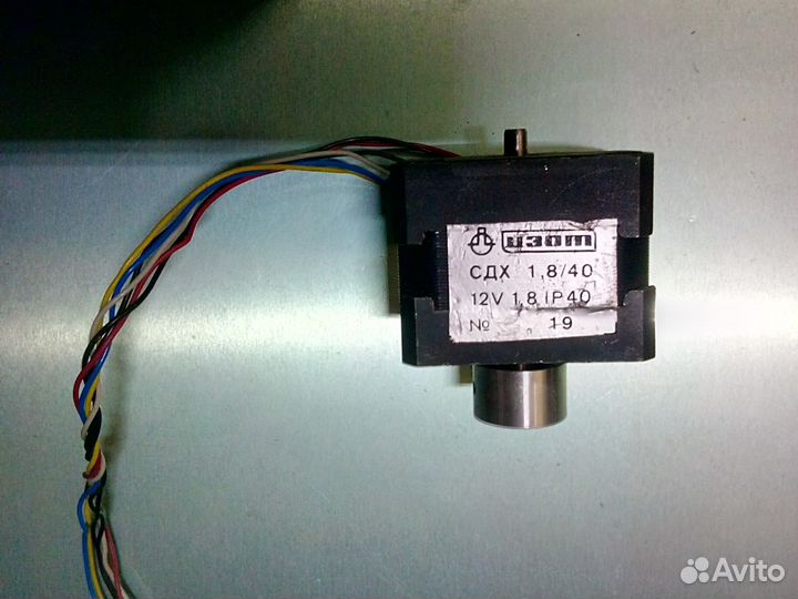 Шаговый двигатель изот сдх 1.8/40 12V