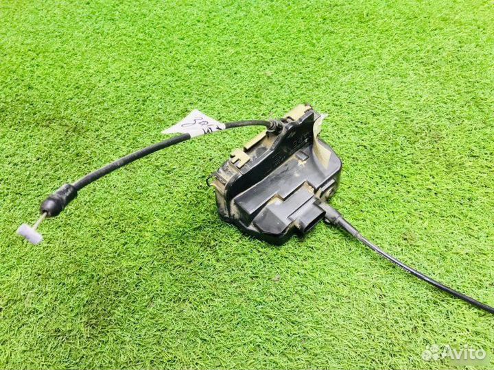 Замок двери задний левый Renault Megane 2 1.4 MT