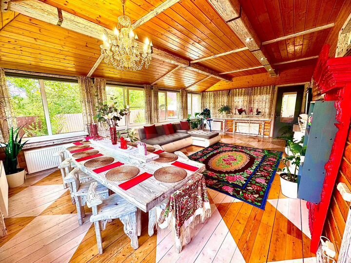 Коттедж 250 м² на участке 25 сот.