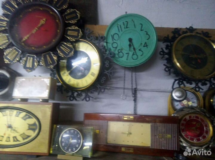 СССР часы настенные настольные механика
