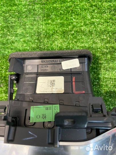 Дуйка(1) левый Mazda Cx-5 KF2P SH 2018