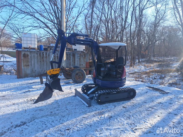 Мини-экскаватор Komatsu PC20UU, 2000