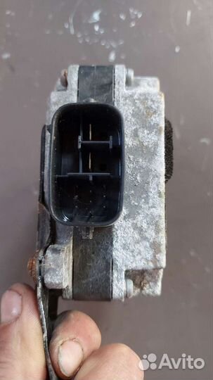 Блок управления рулевой рейки на Toyota Mark X