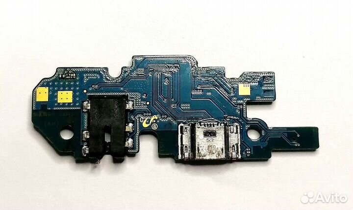 Нижняя шлейф/плата Samsung A10