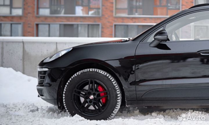 Аренда Porsche Macan от одной минуты в Москве