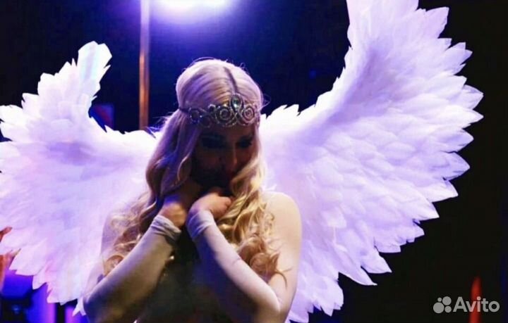 Белые крылья ангела