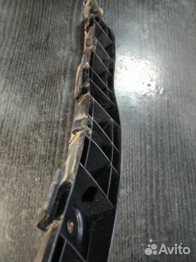 Кронштейн бампера задний правый Ssang Yong Actyon