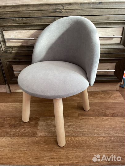 Стул новый