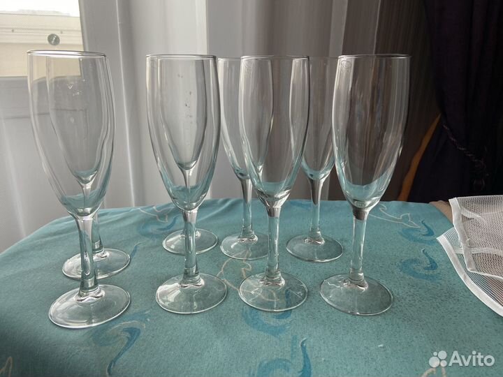 Бокалы для шампанского