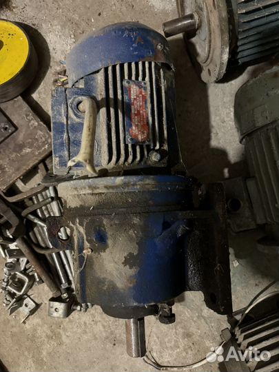 Электродвигатель