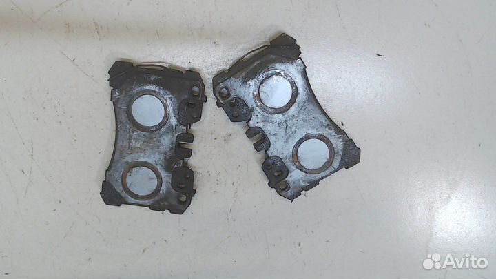 Колодки тормозные Lexus LS460, 2011