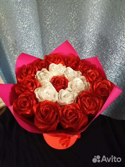 Букет из атласных лент