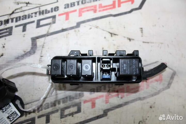 Блок предохранителей mazda MPV LW3W lwfw AJ L3-DE