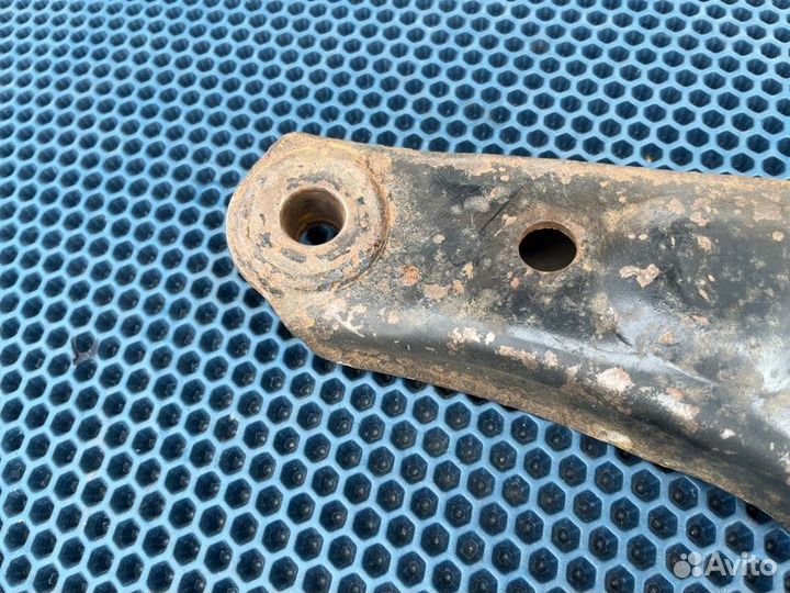 Рычаг передний левый Ford Transit 2.2L