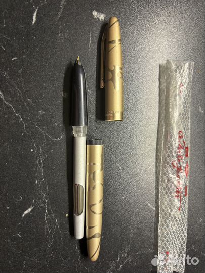 Перьевая ручка новая