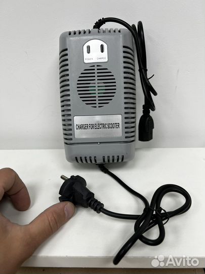 Зарядное устройство для литиевых аккумуляторов