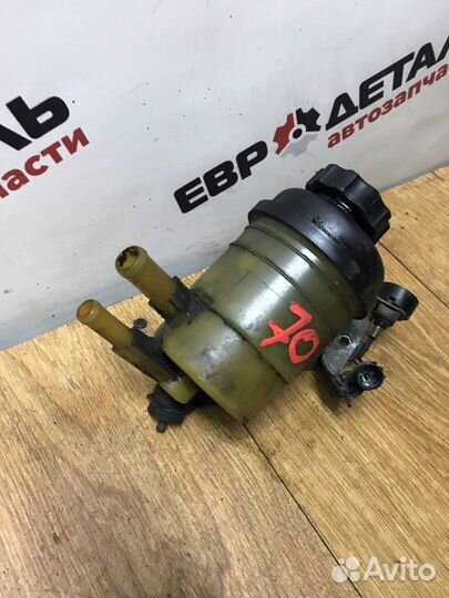 Бачок гидроусилителя Hyundai Elantra