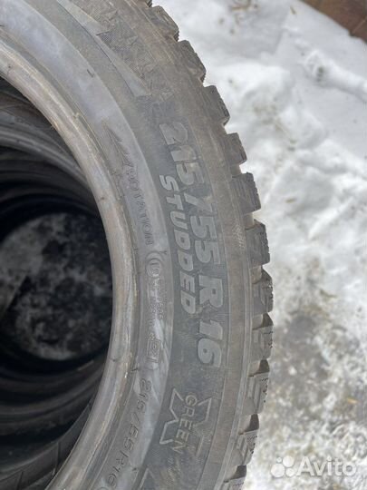 Michelin X-Ice North 215/55 R16