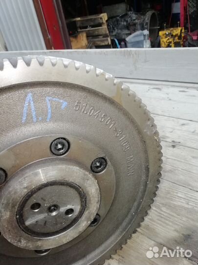 Распредвал на ман D 2866