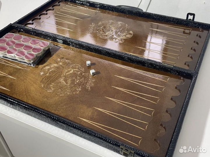 Нарды в Кейсе Чемодане красивые и модные