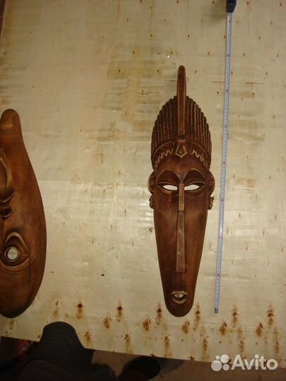 Маска деревянная