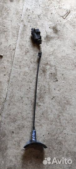 Активатор лючка бензобака Opel Astra H