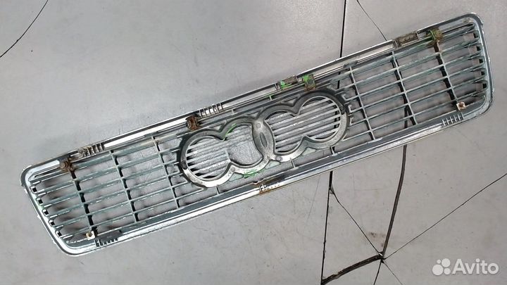 Решетка радиатора Audi 80 (B4), 1993