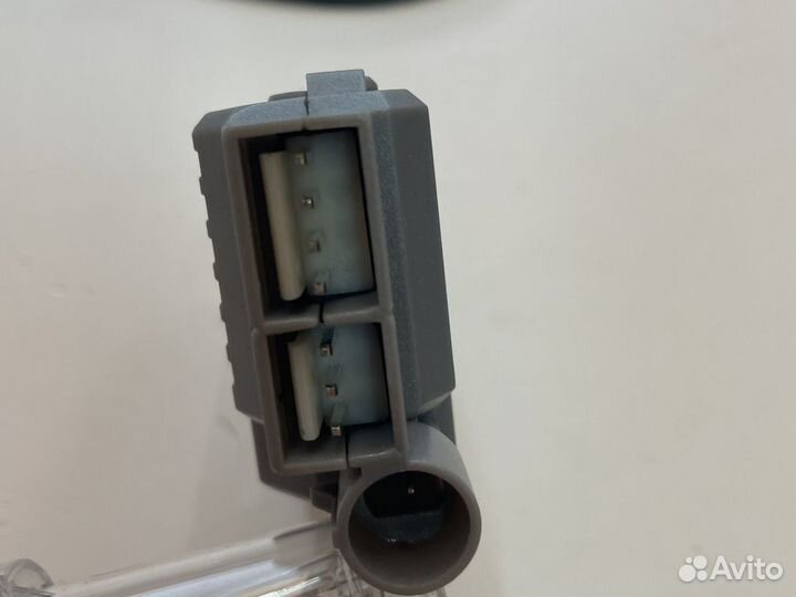 Комплект мото ксенона