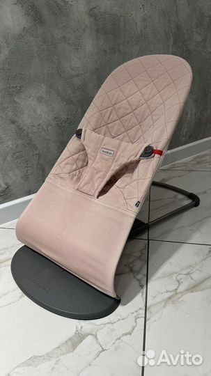 Кресло шезлонг babybjorn