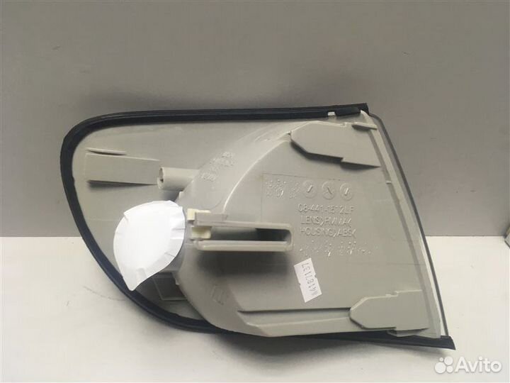 Поворотник левый Audi A6 C4 1994-1997 101M