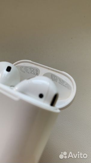 Наушники airpods (2-поколения)