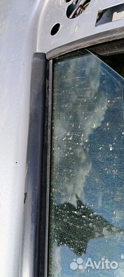 Молдинг стёкла передней левой двери Фиат Альбеа