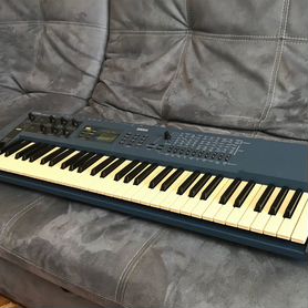 Синтезатор yamaha cs1x