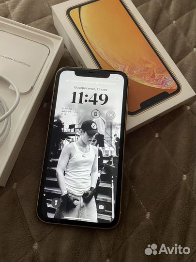 iPhone Xr, 64 ГБ