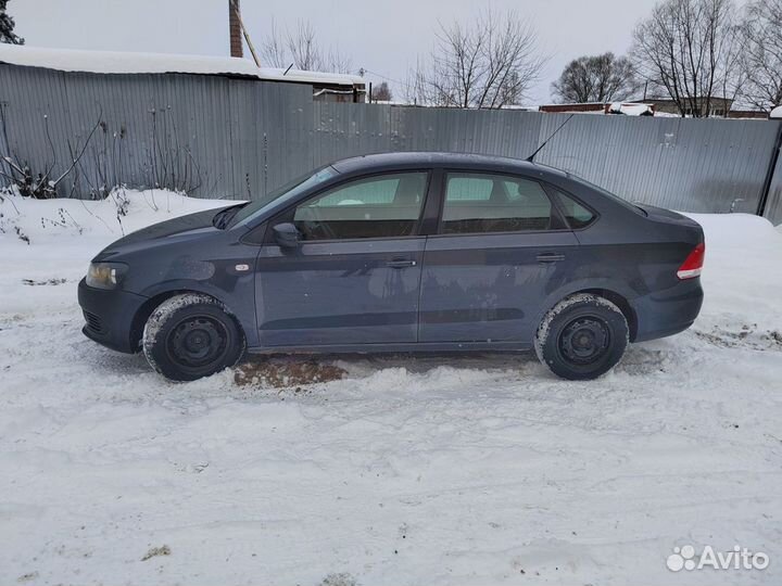 Volkswagen Polo 1.6 МТ, 2012, 295 000 км