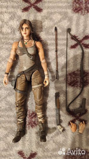 Фигурка Лара Крофт Tomb Raider