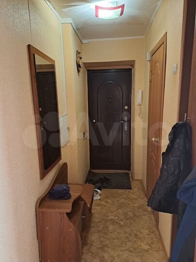 2-к. квартира, 43 м², 1/5 эт.