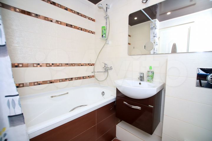 2-к. квартира, 65 м², 12/12 эт.