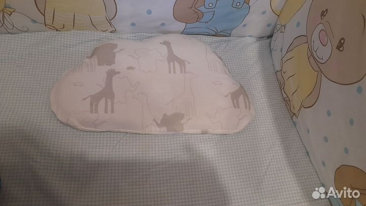 Подушка ортопедическая для новорожденных