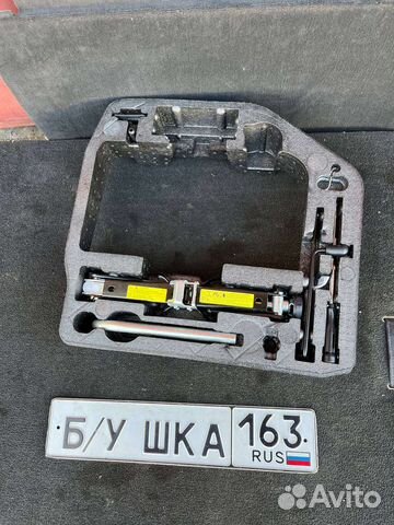 Ниша запаски Audi A4 b8