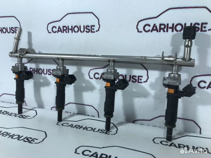 Рампа с форсунками Chevrolet Cruze J300 1.8 F18D4