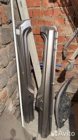 Пороги на гранту седан