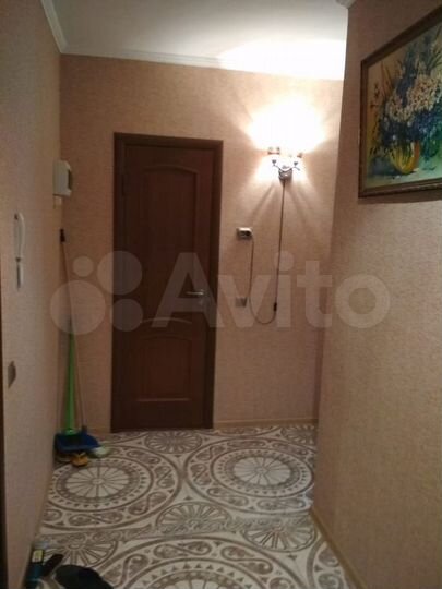 2-к. квартира, 54 м², 9/9 эт.