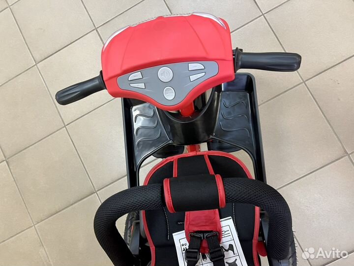 Детский велосипед с ручкой Luxmom