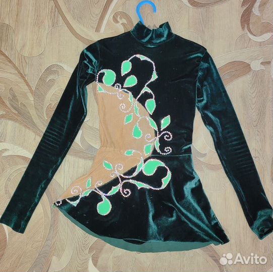 Нарядное платье для девочки