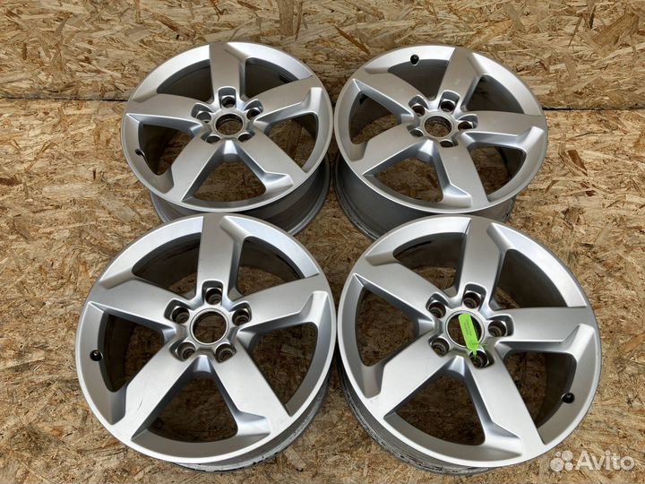 Комплект литых дисков R19x8.5 5x130