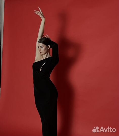 Платье женское 42 44 черное вечернее